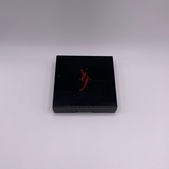YBF Your Best Friend Neutralizing Face Pressed Powder - Picture 2 of 6